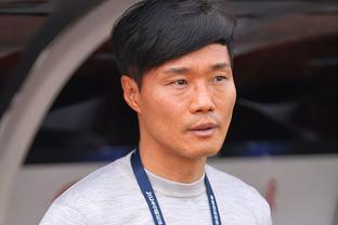 Chủ blog: Cầu thủ Thái Sơn Phí Nam Đa, Lý Nguyên Nhất, Vương Đại Lôi đã đến đội tuyển quốc gia trình diện